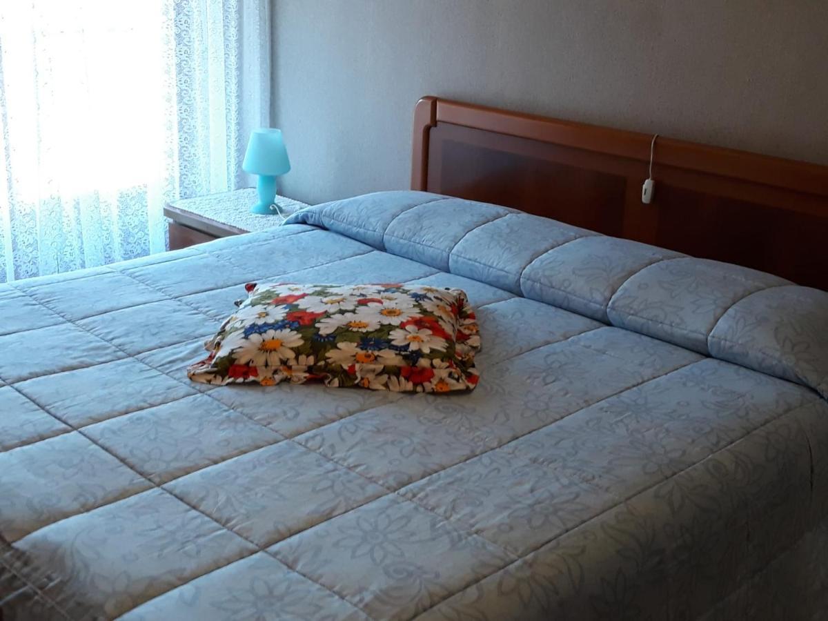 Appartamento Con Parcheggio Pubblico Sotto Casa Saint-Vincent Zewnętrze zdjęcie